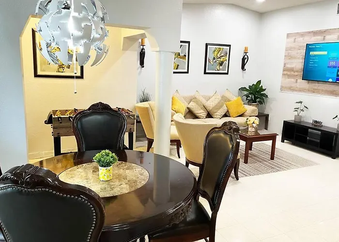 Amazing & Cozy Duplex Near Zoo Miami !
