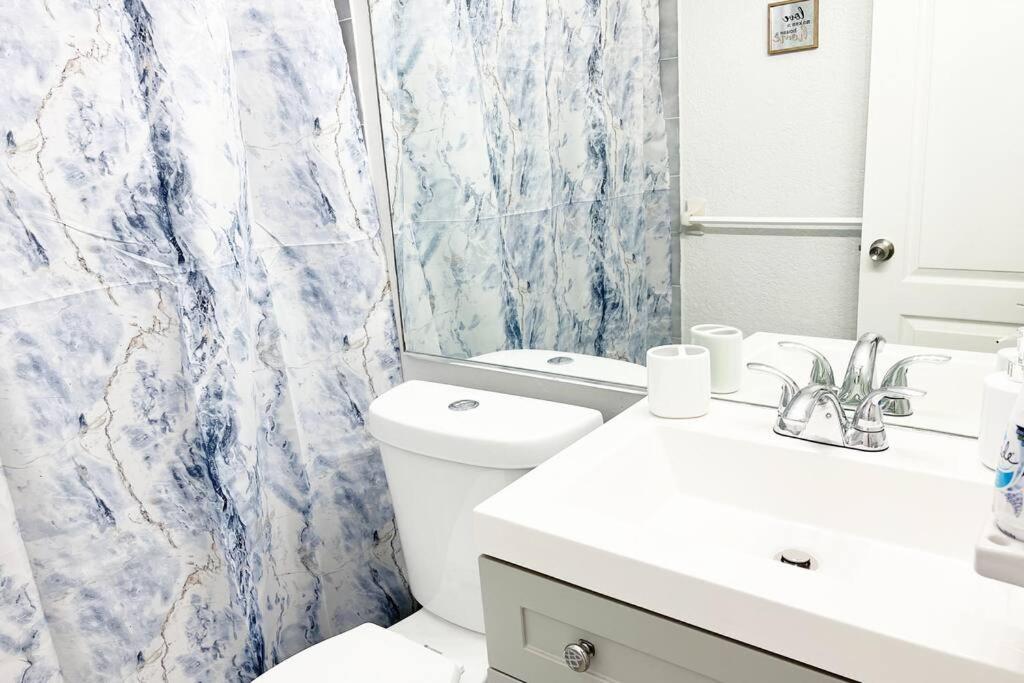 Amazing & Cozy Duplex Near Zoo ! Сasa de vacaciones